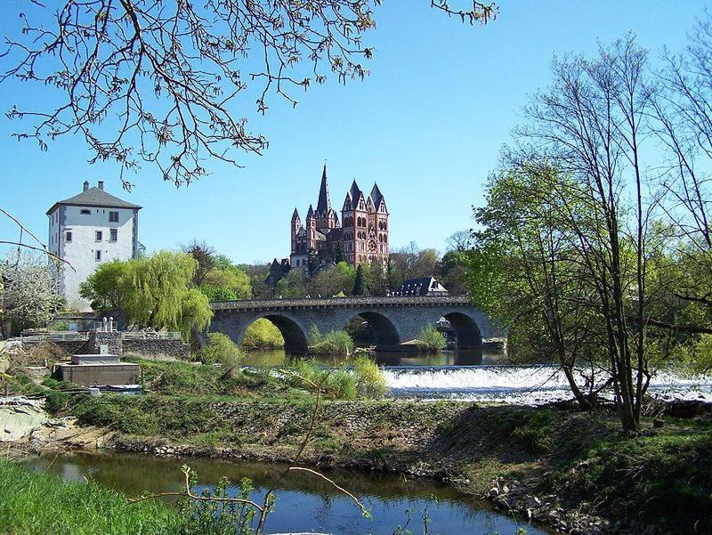 Charmante Ferienwohnung Limburg Лимбург-на-Лане Екстериор снимка